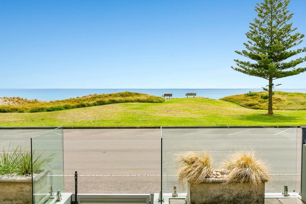 Апартаменти Beachfront Location Маунт-Маунгануй Екстер'єр фото
